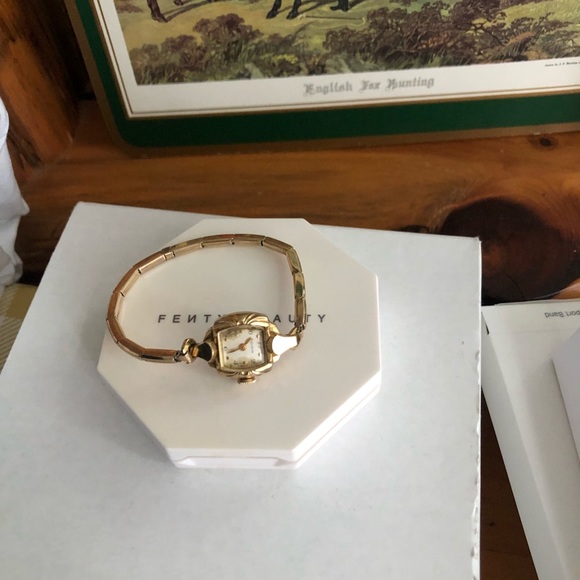 Bulova Accessories - Vintage Bulova Watch